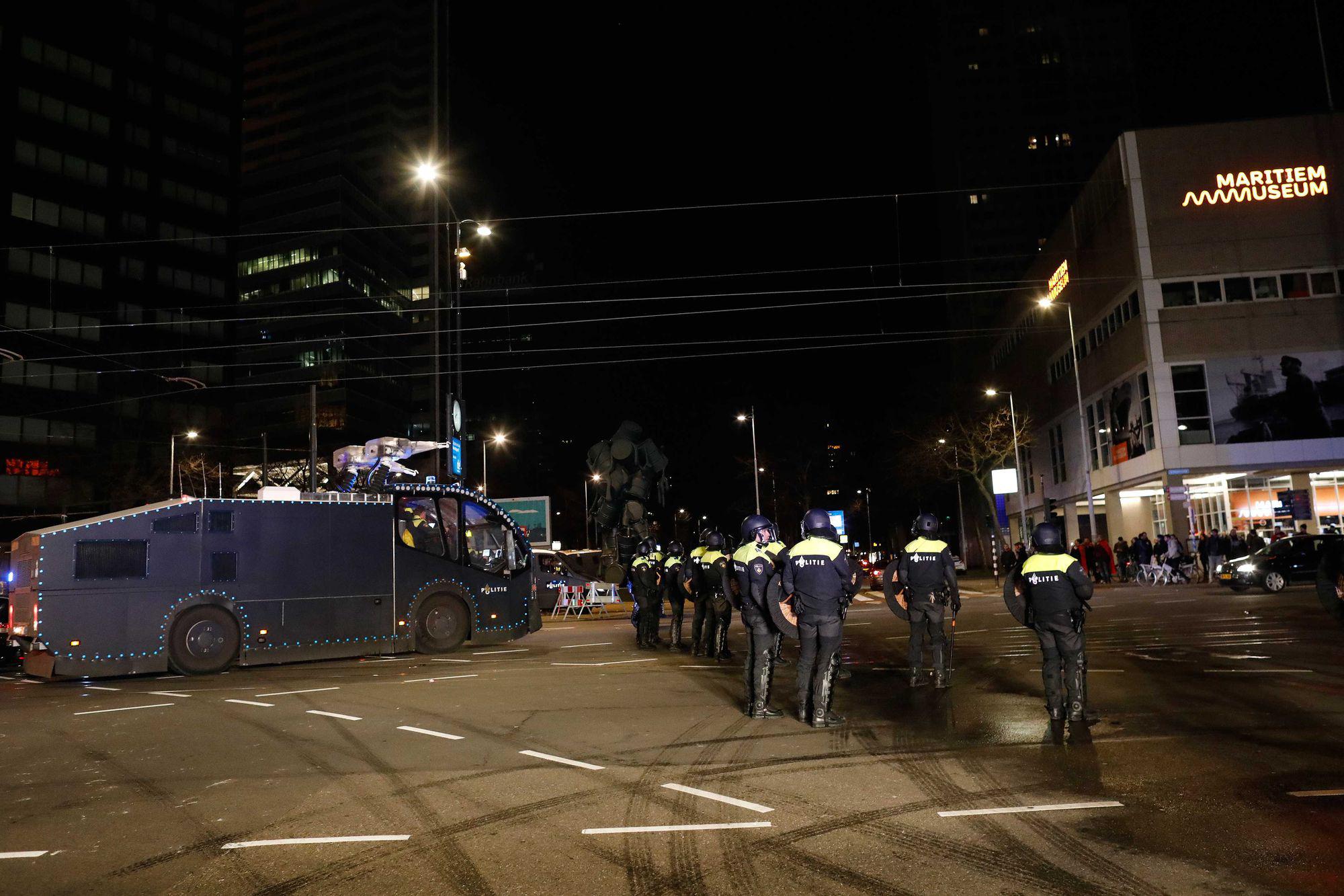 Tensiuni Turcia - Olanda, proteste în Ankara | Libertatea.ro