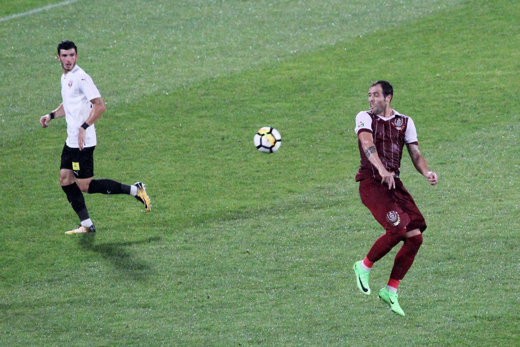 CFR Cluj - FC Voluntari 2-0. Dan Petrescu continuă ...