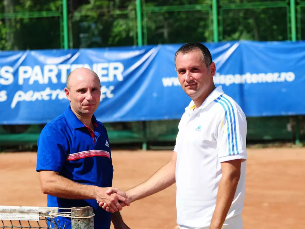 go to work To deal with multipurpose Bucureştiul Joacă Tenis, cel mai mare turneu de tenis pentru amatori