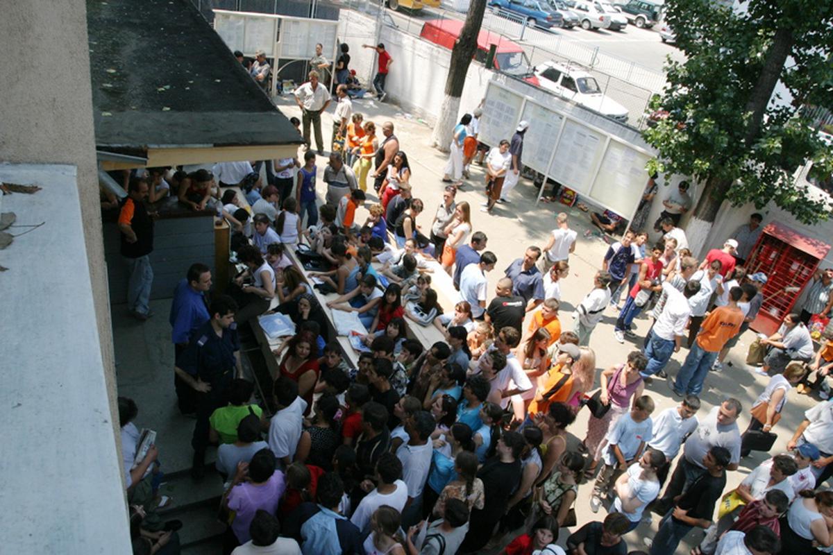 ADMITERE LICEU 2017. Patru elevi cu media de admitere peste 9 au rămas nerepartizați