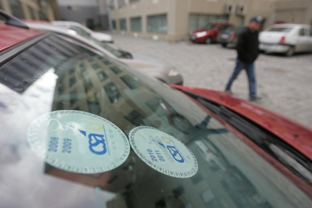 Atenţie şoferi! Vi se pregătesc noi tarife şi perioade de valabilitate pentru rovignete