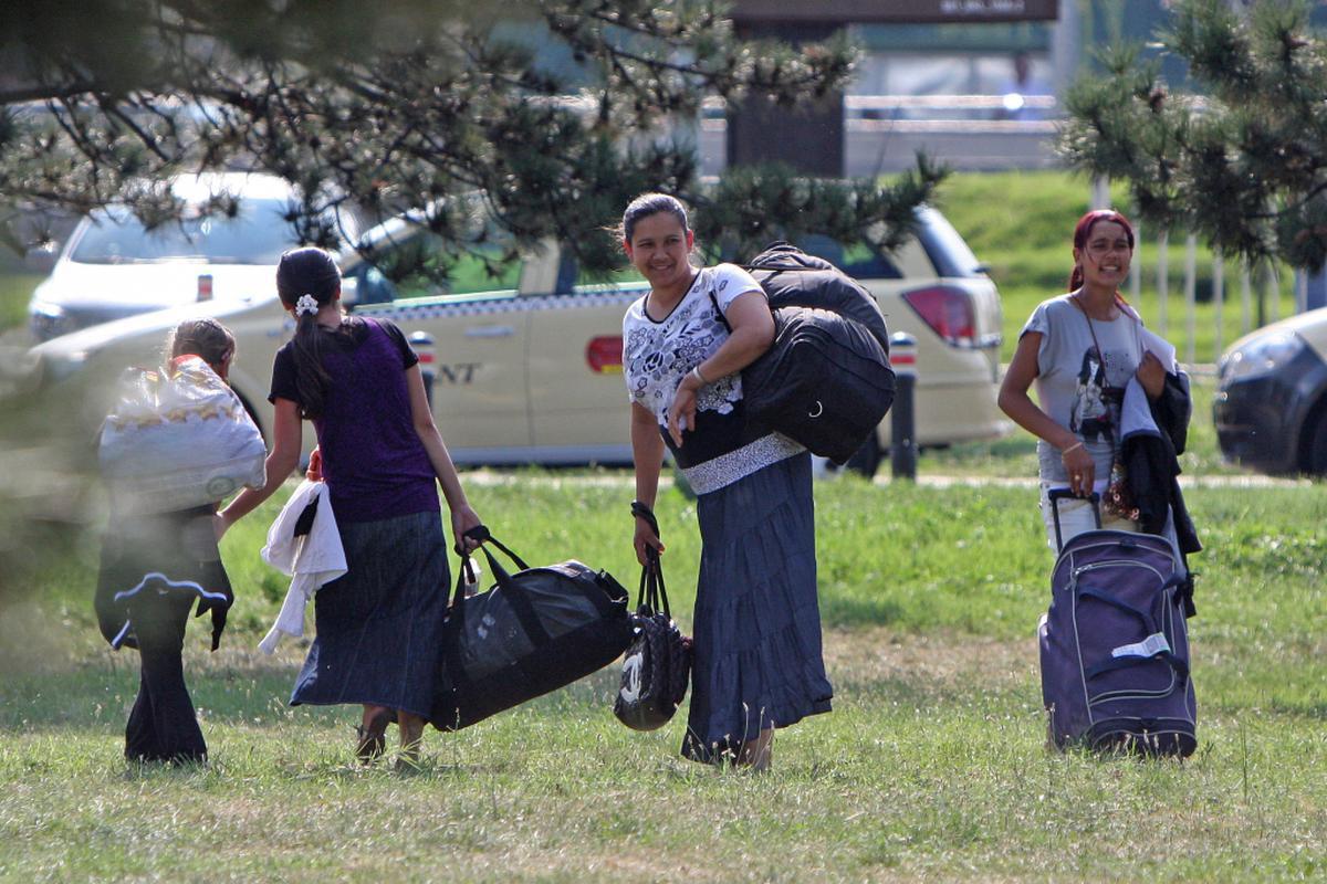 Statul francez poate ajunge în faţa instanţei din cauza expulzării romilor