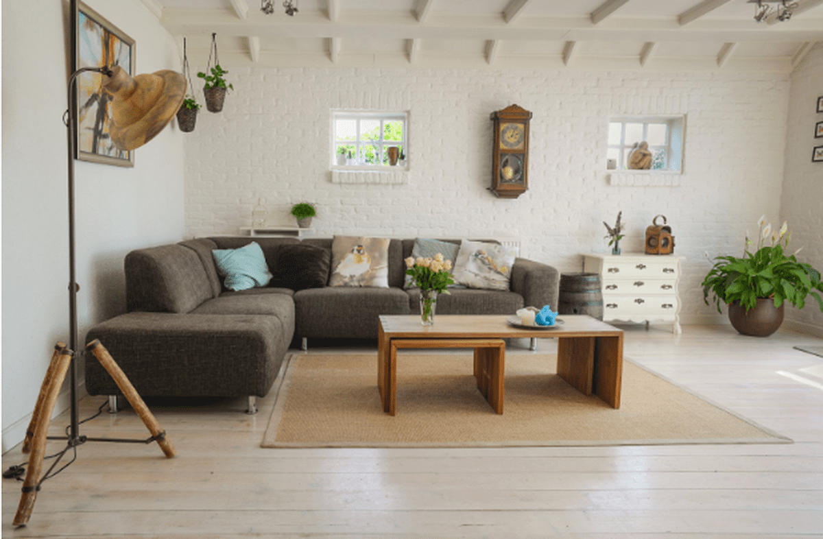 Amenajare living modern - 5 soluții ingenioase cu bani puțini
