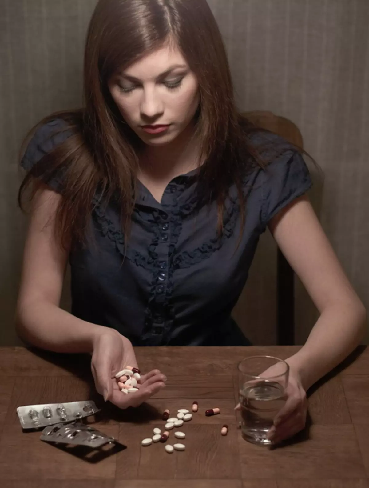 40 % din adolescenţi au cel puţin o tentativă de suicid