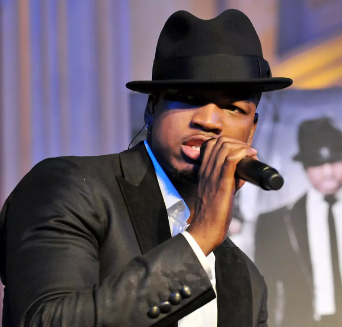 Cântăreţul Ne-Yo a devenit tătic pentru prima oară