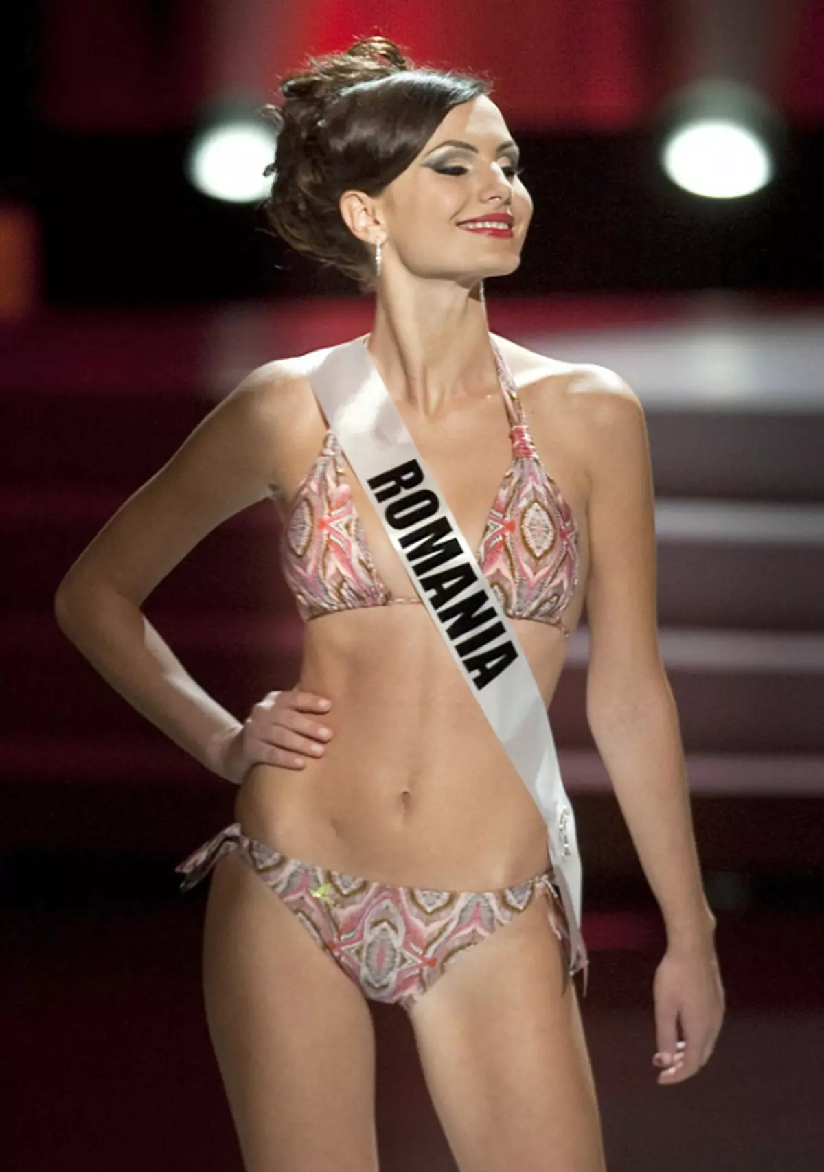 Video | Miss Universe îşi alege regina în această seară. Ce șanse are românca noastră?