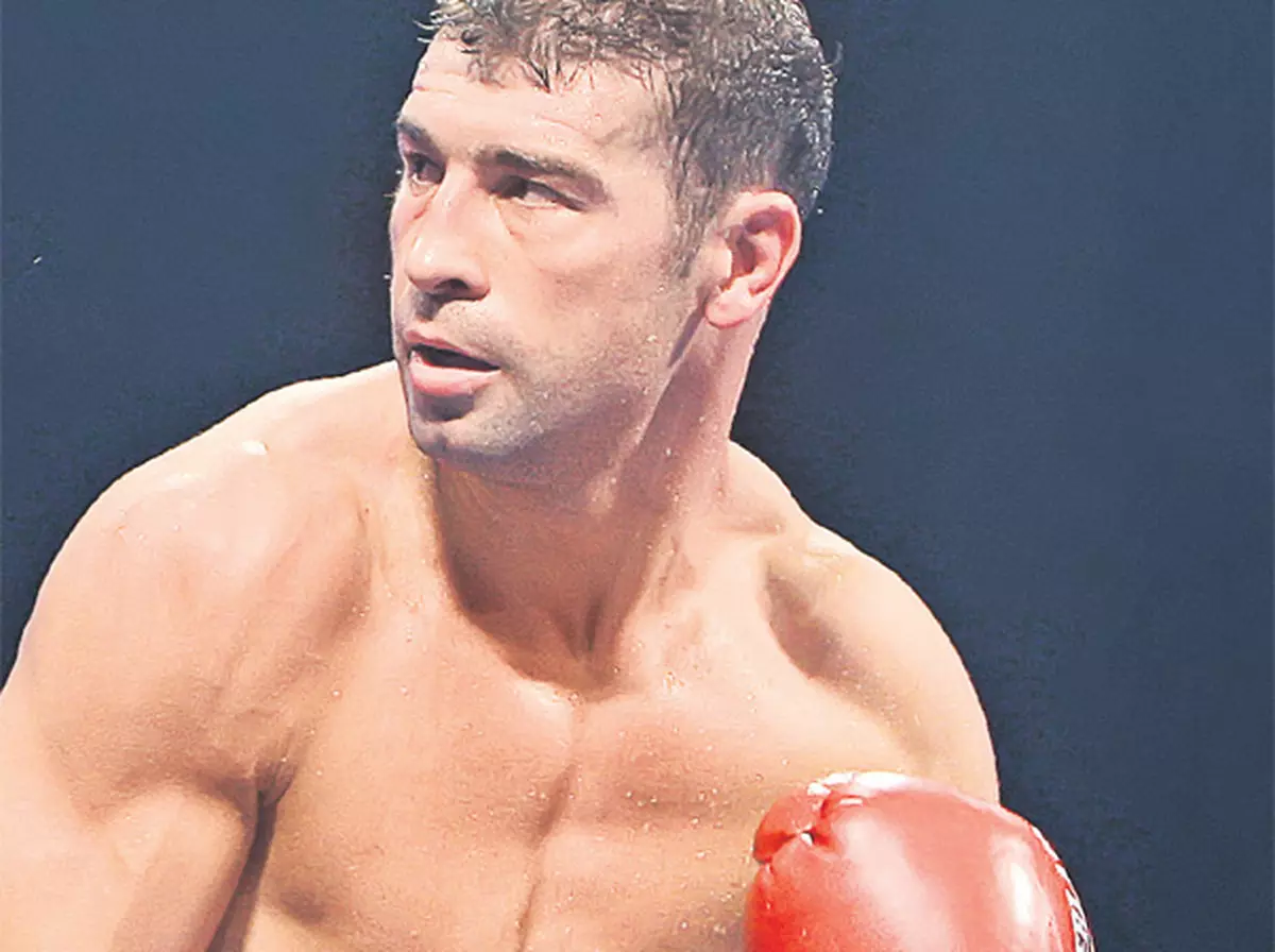 Lucian Bute a făcut inventarul calităţilor cu care îl va învinge pe Carl Froch: e mai bun, mai puternic, mai rapid