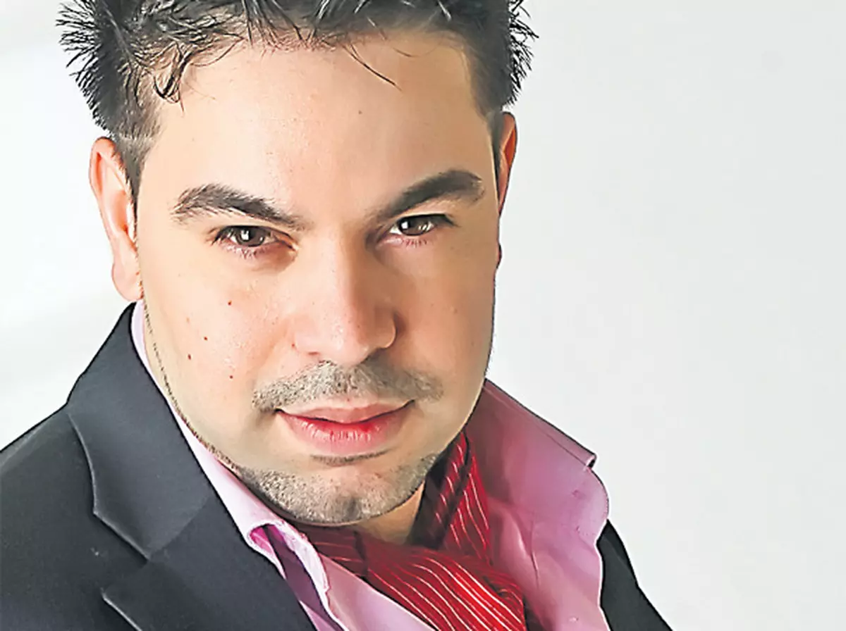 Florin Salam încinge atmosfera la Ștefănești