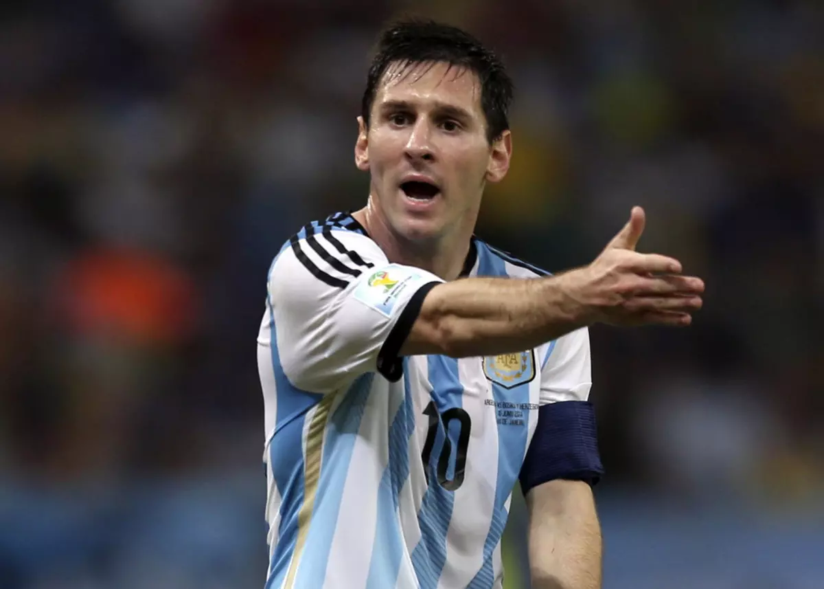 Messi explică de ce n-a dat mâna cu copilul la meciul cu Bosnia