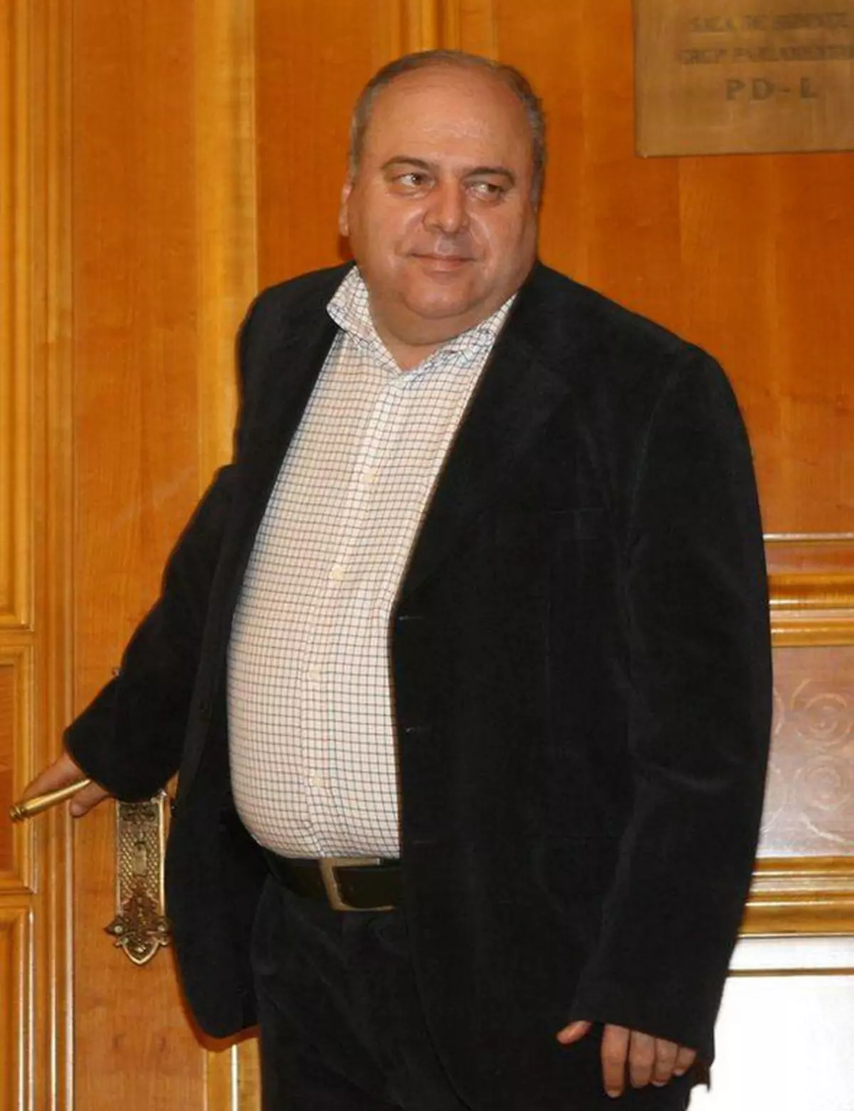 PRIMARUL din PIATRA NEAMŢ, GHEORGHE ŞTEFAN, AUDIAT la DNA!