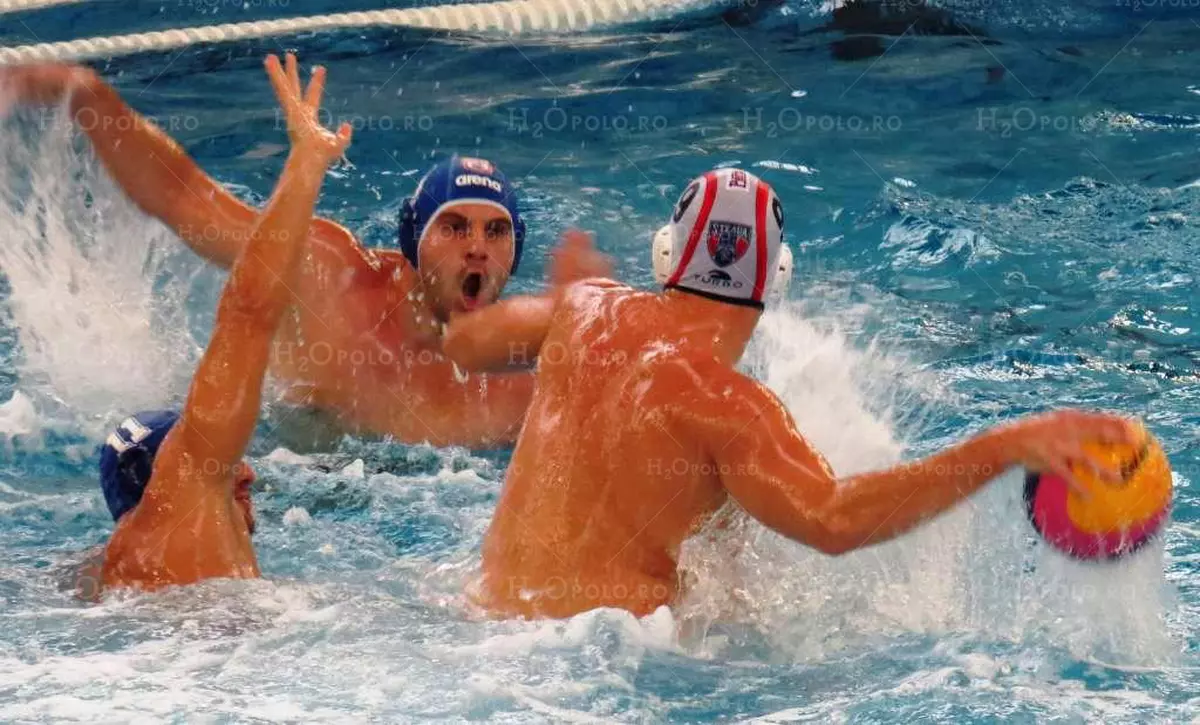 CSM Digi Oradea - Dinamo 10-7, în primul meci din semifinalele Superligii. Programul meciurilor