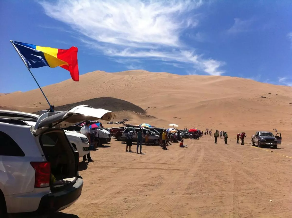 Mani Gyenes a primit o vizită surpriză în bivuacul din Copiapo/ FOTO