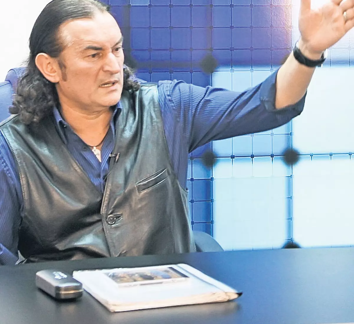 S-a rupt lanțul de iubire? «Luceafărul huilei» a cam rămas fără steaua călăuzitoare | EXCLUSIV