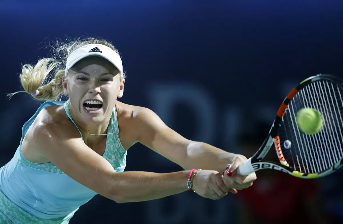 SURPRIZĂ. Frumoasa Caroline Wozniacki n-a vrut să audă de tenis. Ce sport a visat să facă