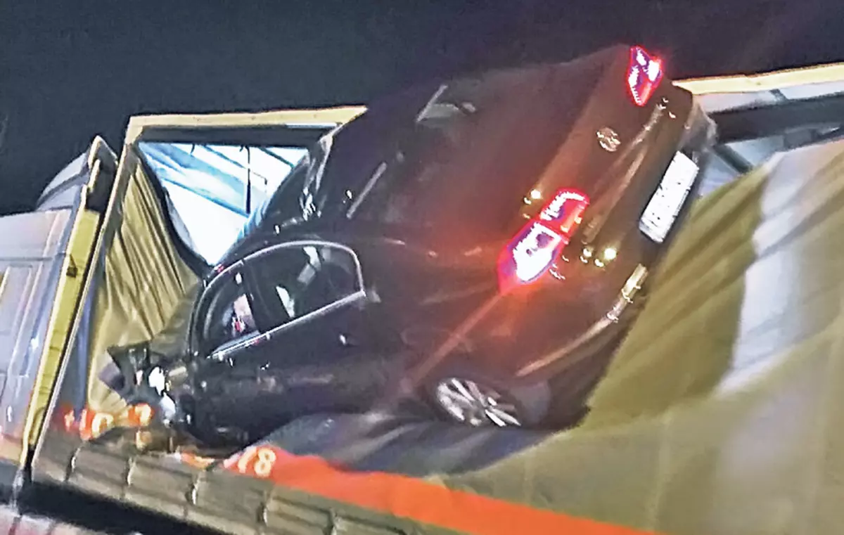 Alcoolul i-a dat aripi! Un sibian a provocat un accident ca-n filme