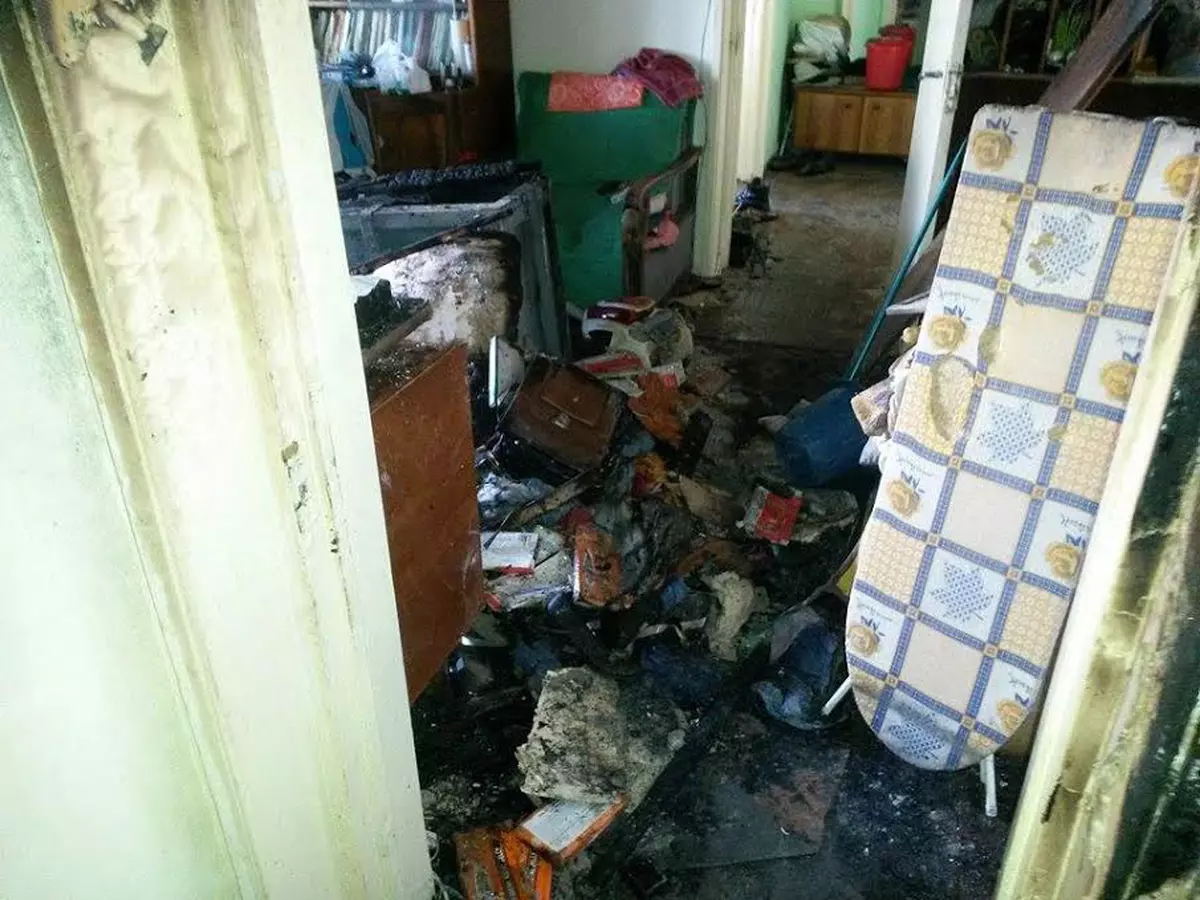 Incendiu puternic în Caracal. Patru persoane au ajuns în stare gravă la spital