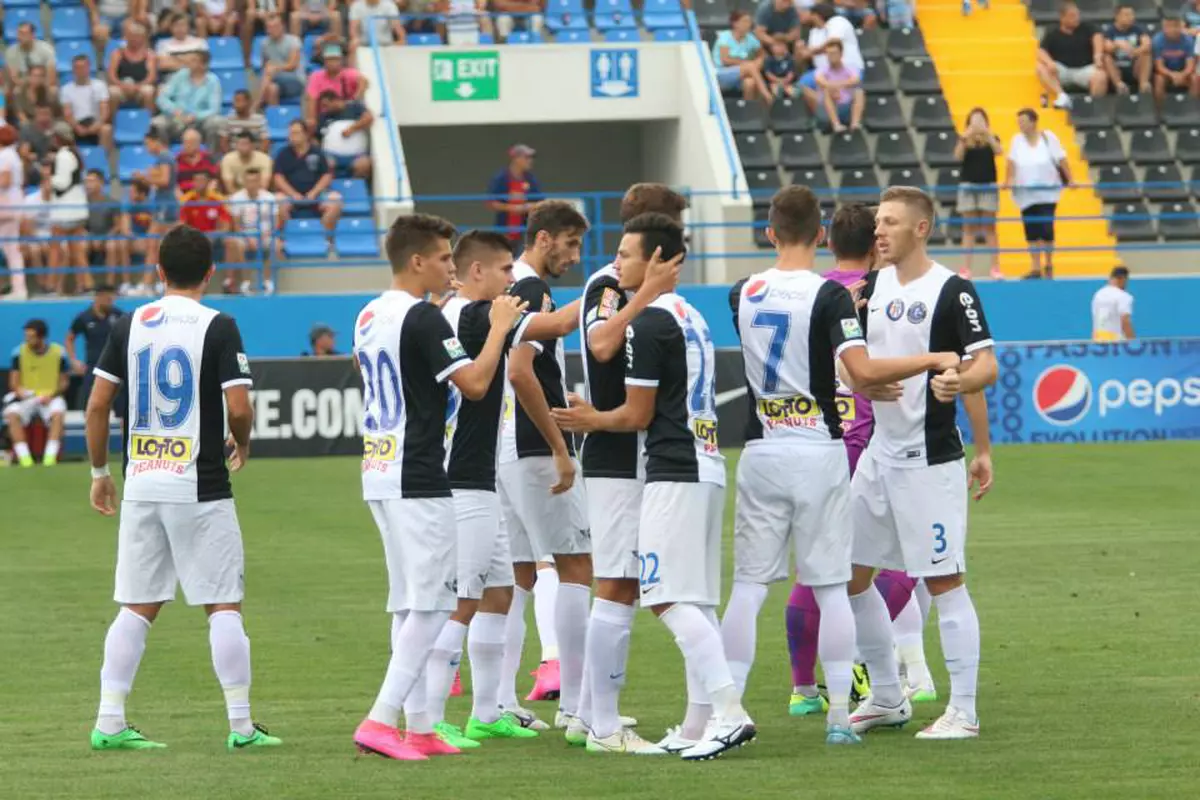 Liga I. Viitorul - ACS Poli 4-0. Aganovici, Ianis Hagi, Tănase și Nicoliță au făcut șah-mat Timișoara. Regele e pe fotoliul de lider