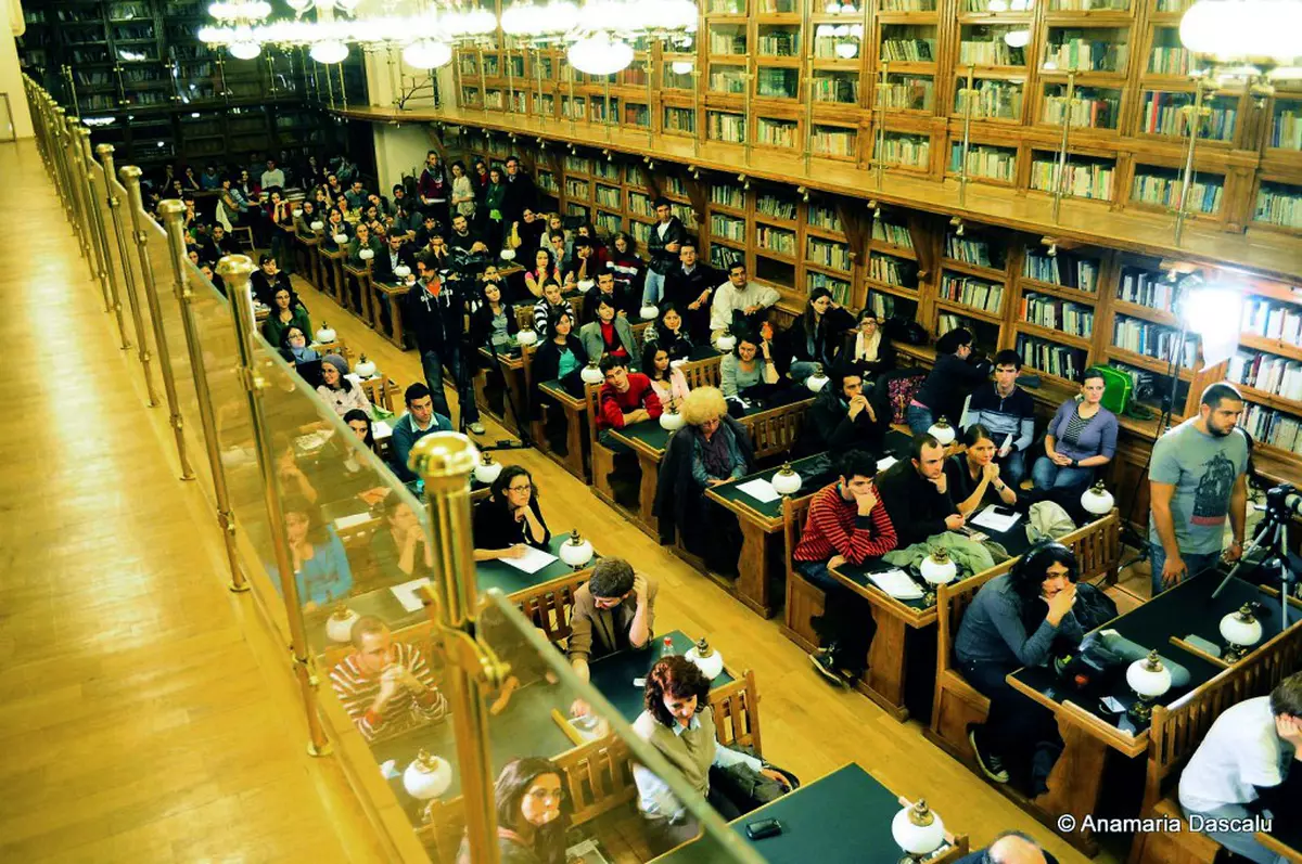 Facultatea de Litere îşi deschide porţile în perioada 18-20 aprilie!