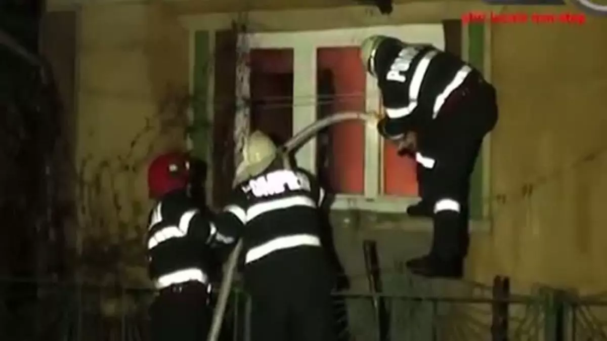 Incendiu violent în Cluj! O casă a fost făcută scrum!