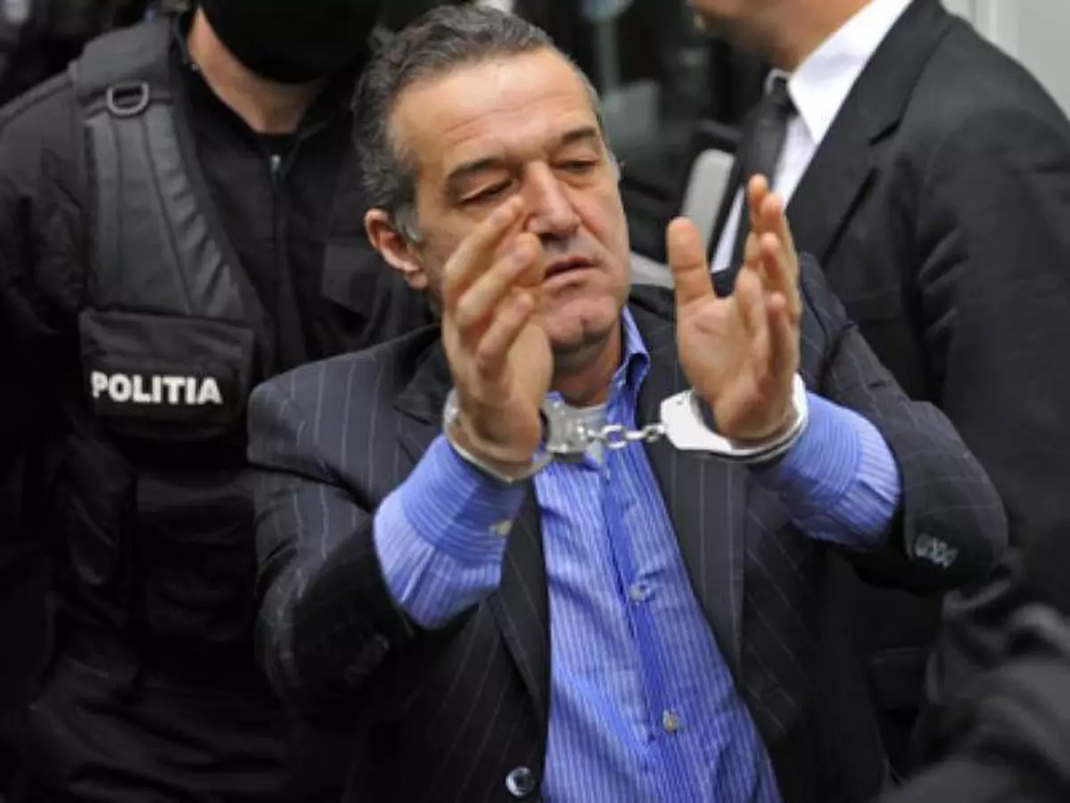 Gigi Becali a făcut și matrapazlâcuri, și pușcărie