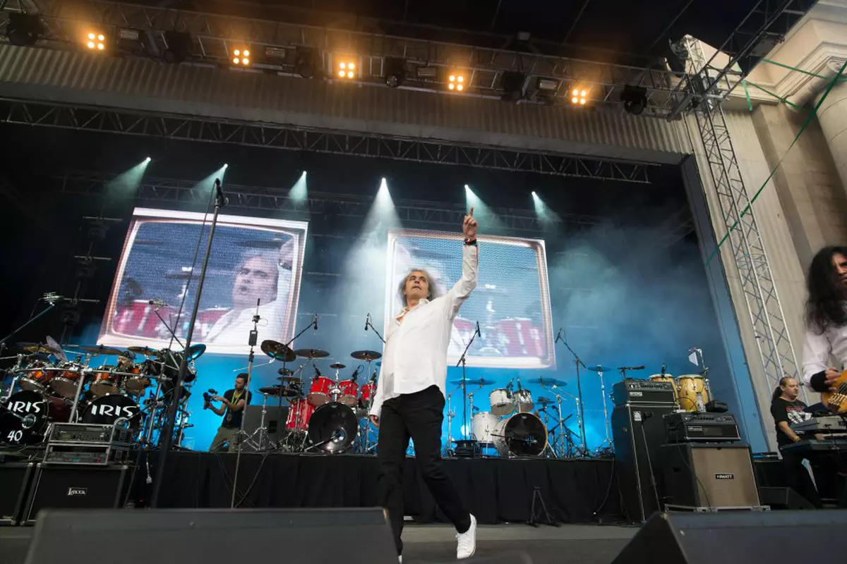 Holograf, Iris și Compact s-au întâlnit “Ca pe vremuri” . Show spectaculos la Arenele Romane