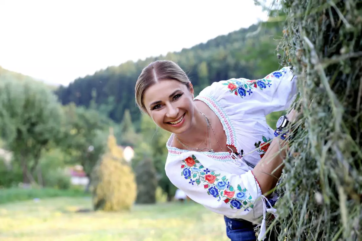 Anamaria Prodan are 120 de fini