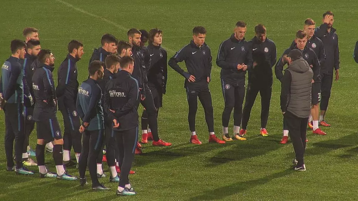 Ianis Hagi s-a antrenat cu Viitorul în Turcia. Duminică, fiul ”Regelui”va juca în amicalul cu Galata/ VIDEO
