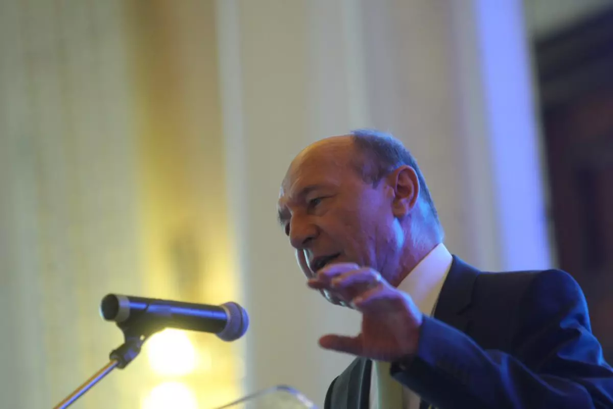 Traian Basescu