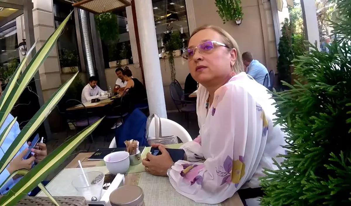Speranta Cliseru prefectul Capitalei,la terasa