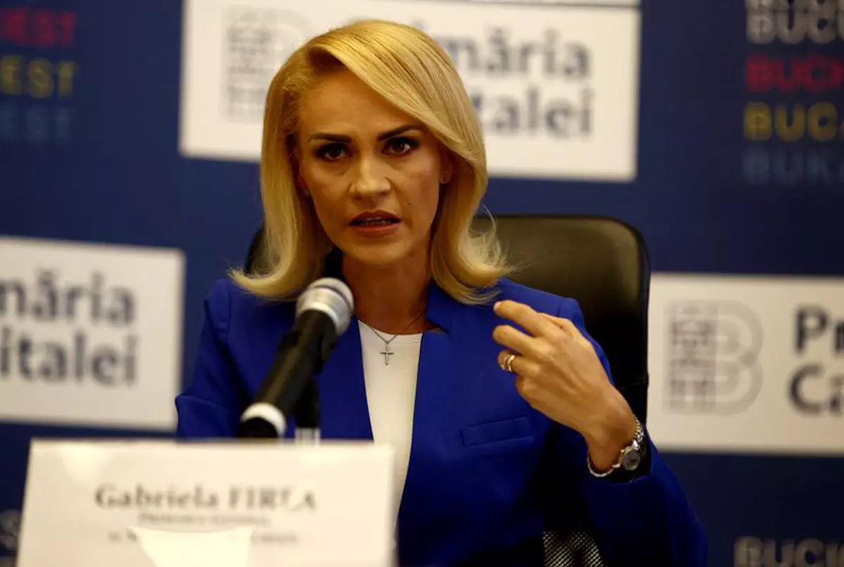 După ce 20 de bebeluși născuți la Maternitatea Giulești au fost infectați cu stafilococ, Firea le cere scuze părinților „pentru neplăceri”