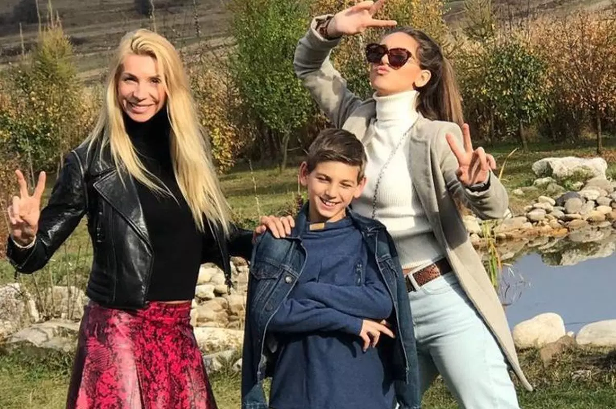 Cristina Pîrv a renunțat la Brazilia pentru Cluj: "Fi-miu nu văzuse niciodată zăpada!"