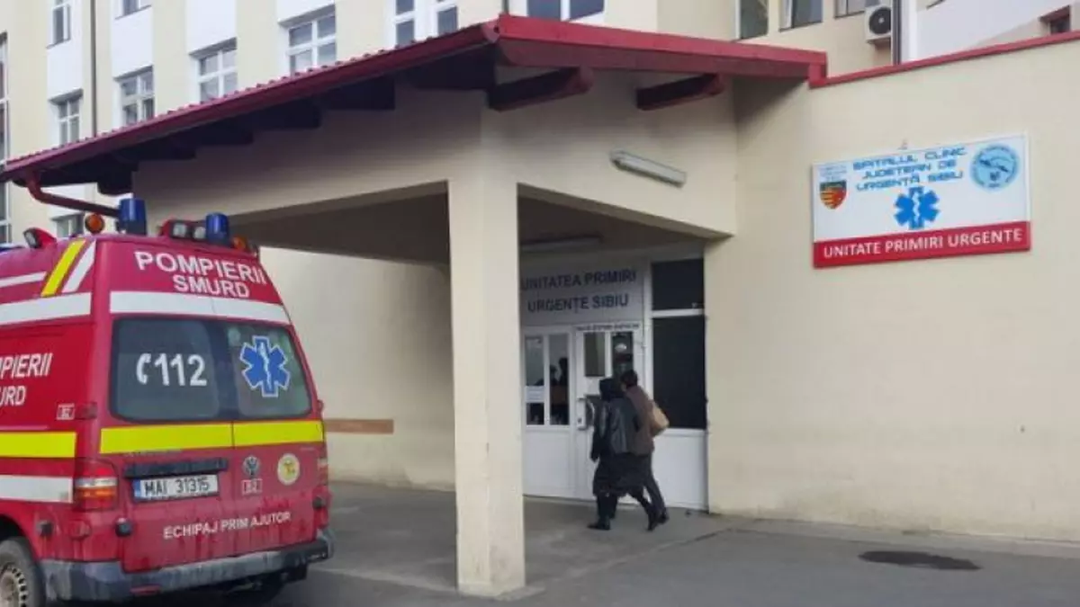Medicii și asistentele de la Spitalul din Sibiu au restricție la Facebook și Youtube! Cum s-a ajuns aici