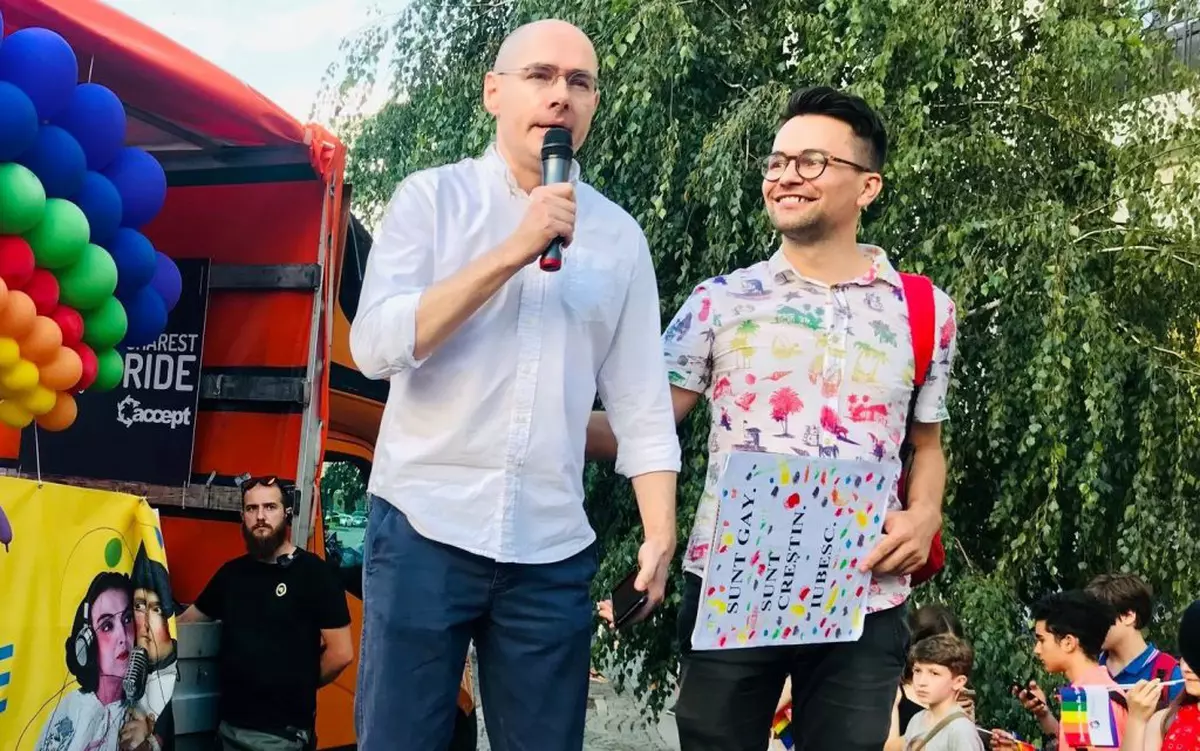 Activist LGBT, despre inițiativa AUR pentru „inocența copiilor: „E înfiorător de arogant să te crezi superior pentru că te-ai născut heterosexual