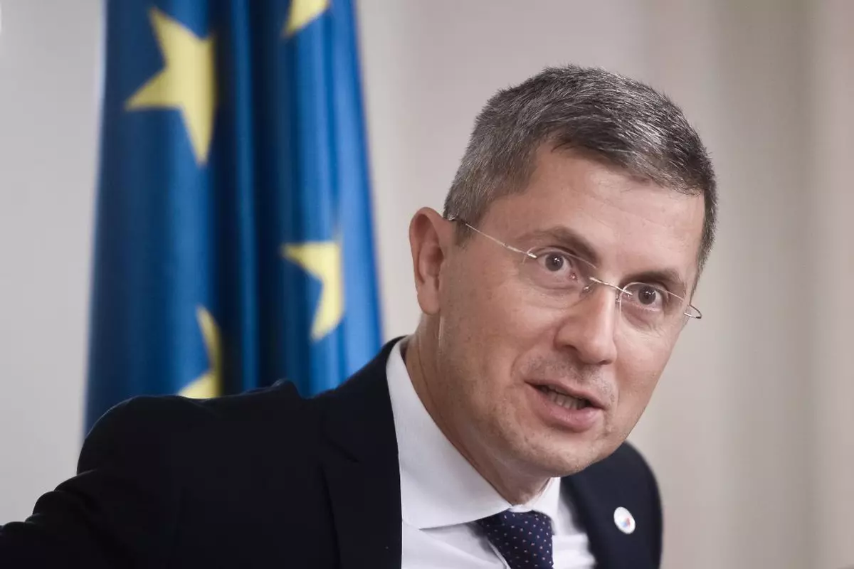 Dan Barna nu s-a decis dacă va vota noul guvern: ”Voi discuta cu colegii mei!”