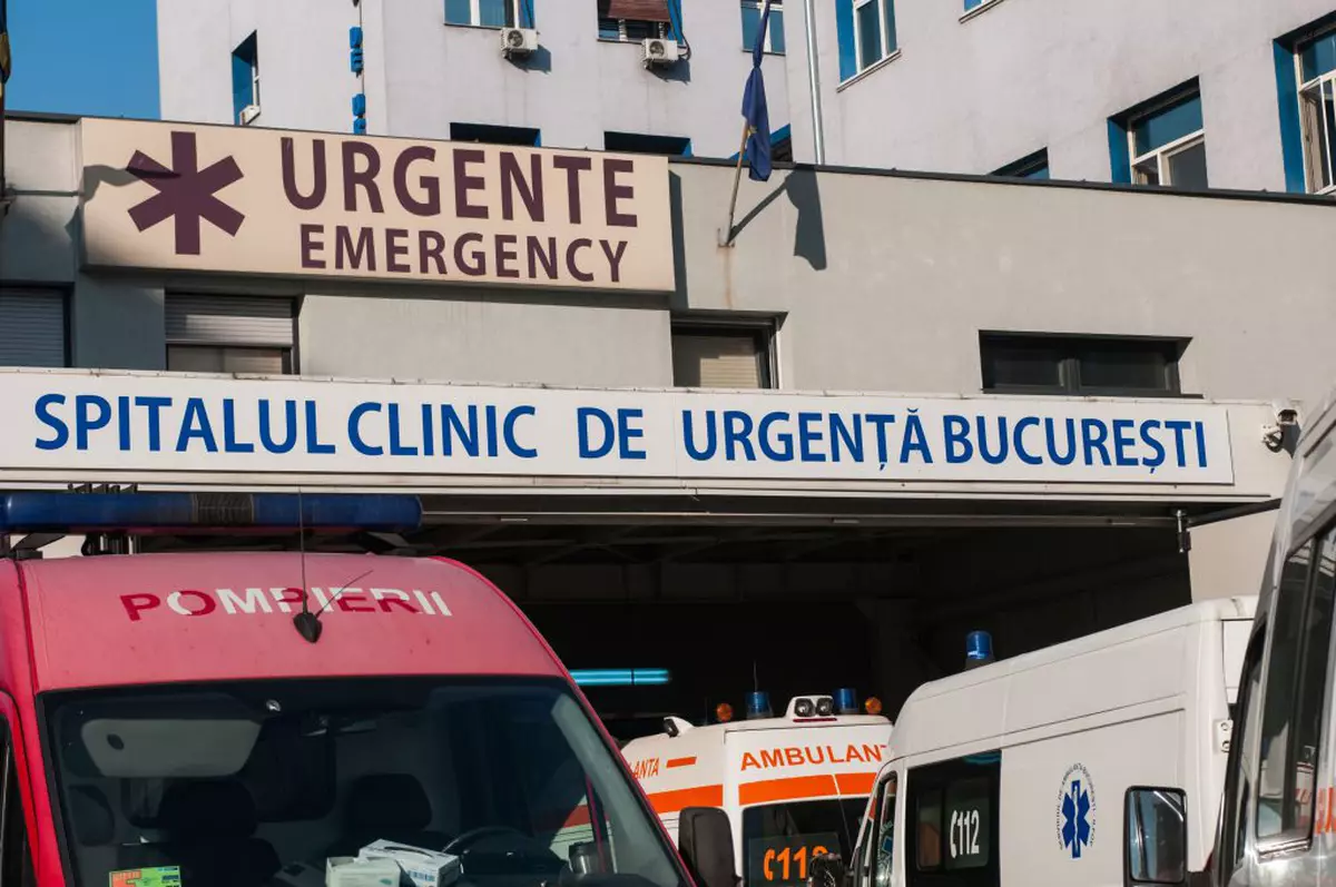 Una dintre intrările în Spitalul Clinic de Urgență București. FOTO: HEPTA