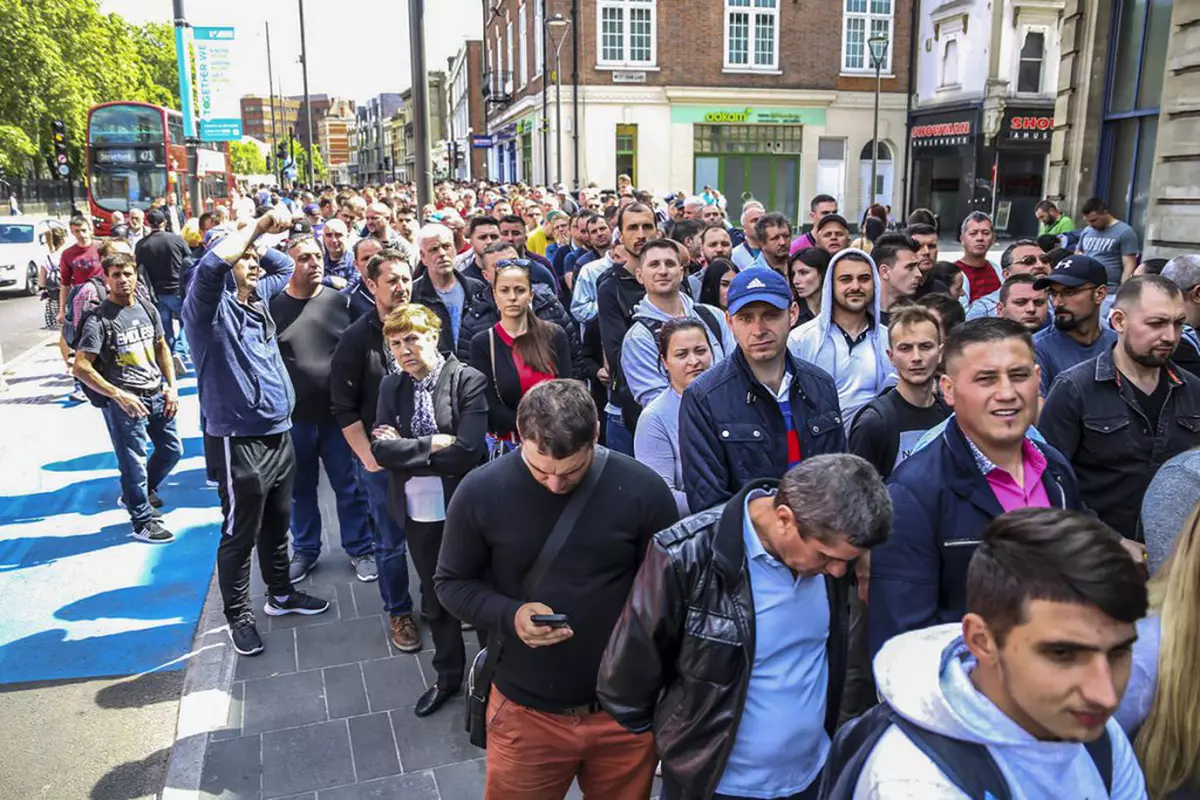 Oficiali ai MAE: Din cauza pandemiei de COVID, votul la parlamentare pentru diaspora e sub semnul întrebării. Unele țări refuză să deschidă secții
