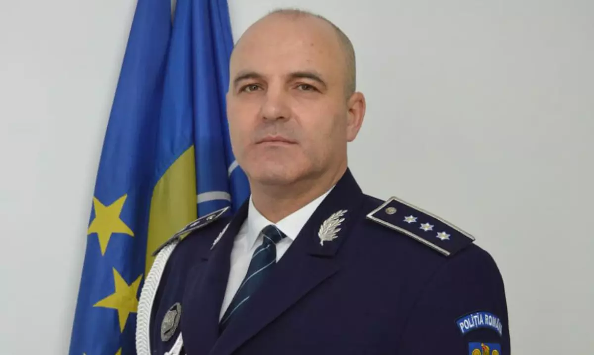 Șeful Poliției Dâmbovița, acuzat că a sărit rândul la vaccinare: Nu a fost nimic ilegal. Am trecut pe la centru și, într-o zi, rămăseseră una sau două doze