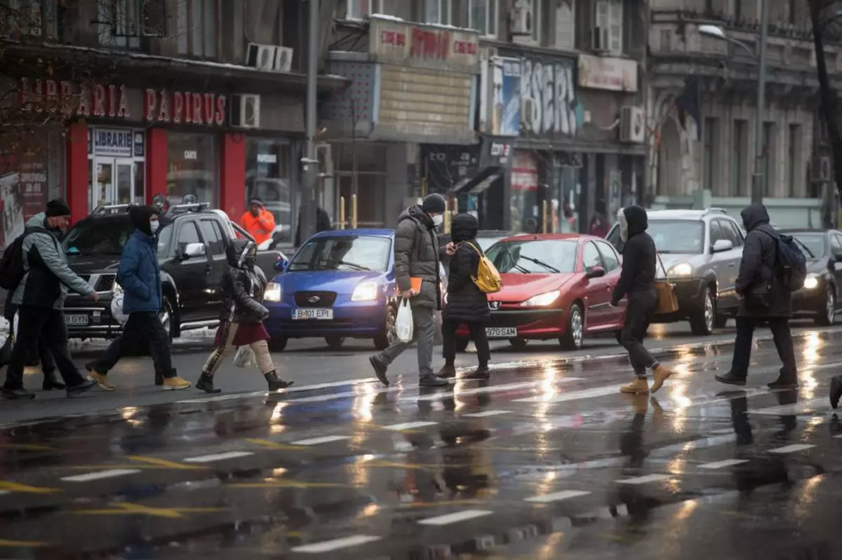 Avertizare RO-ALERT de ploi torențiale în București. ANM a emis un cod portocaliu