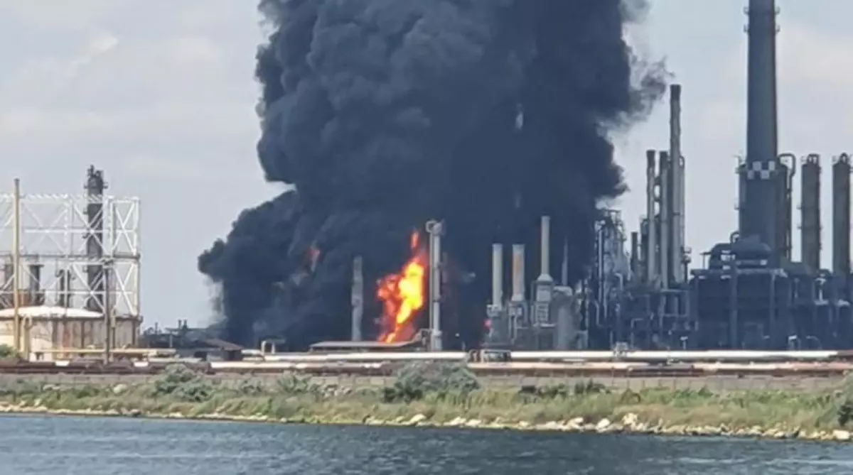 Reacţia Rompetrol după explozia de la Rafinăria Petromidia