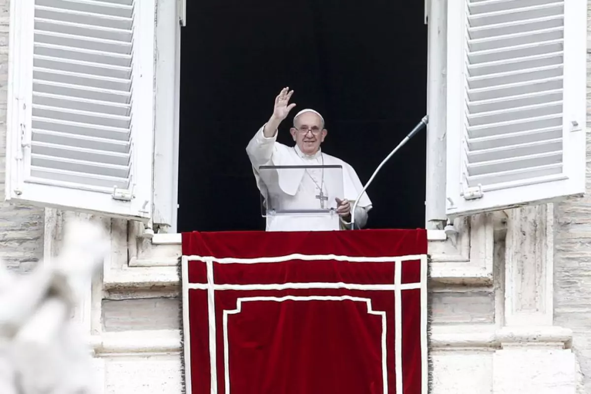 Papa Francisc donează 200.000 de euro pentru a ajuta la reconstrucția din Haiti după cutremur