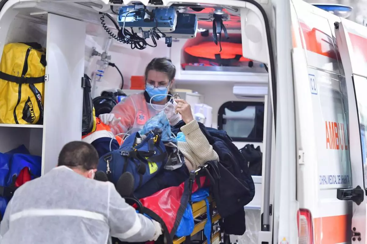 Cel mai mare număr de decese din pandemie: 357 de oameni infectați au murit în ultimele 24 de ore. Aproape 14.000 de cazuri de COVID și 1.561 de pacienți la ATI