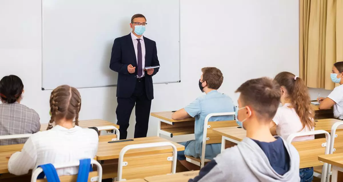 IN A RELATIONSHIP. 5 sfaturi pentru profesori în discuțiile cu elevii, indiferent de opțiunea personală cu privire la vaccinare