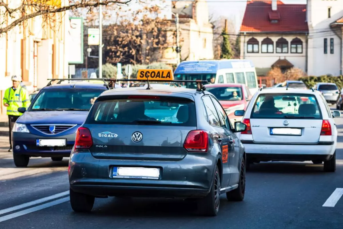 Acte necesare pentru școala de șoferi și examenul auto în 2023