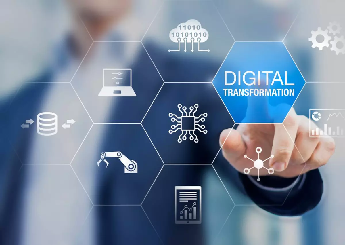 Saltul digital. E-guvernarea românească între urgența de fapt și „greaua moștenire