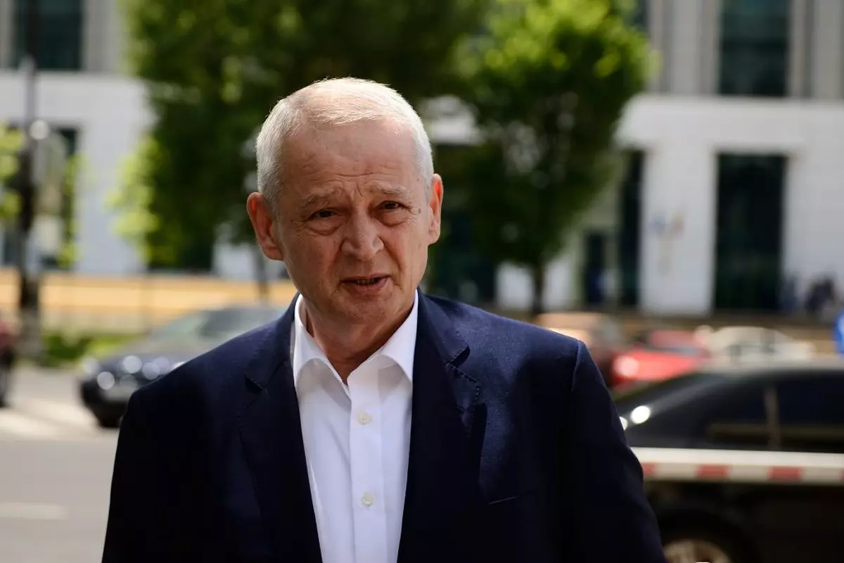 Sorin Oprescu a fost reținut în Grecia, la patru zile de la condamnare