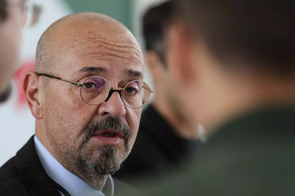 Piedone rămâne în închisoare. Curtea Supremă a amânat pentru luna viitoare decizia în procesul în care el cere anularea condamnării