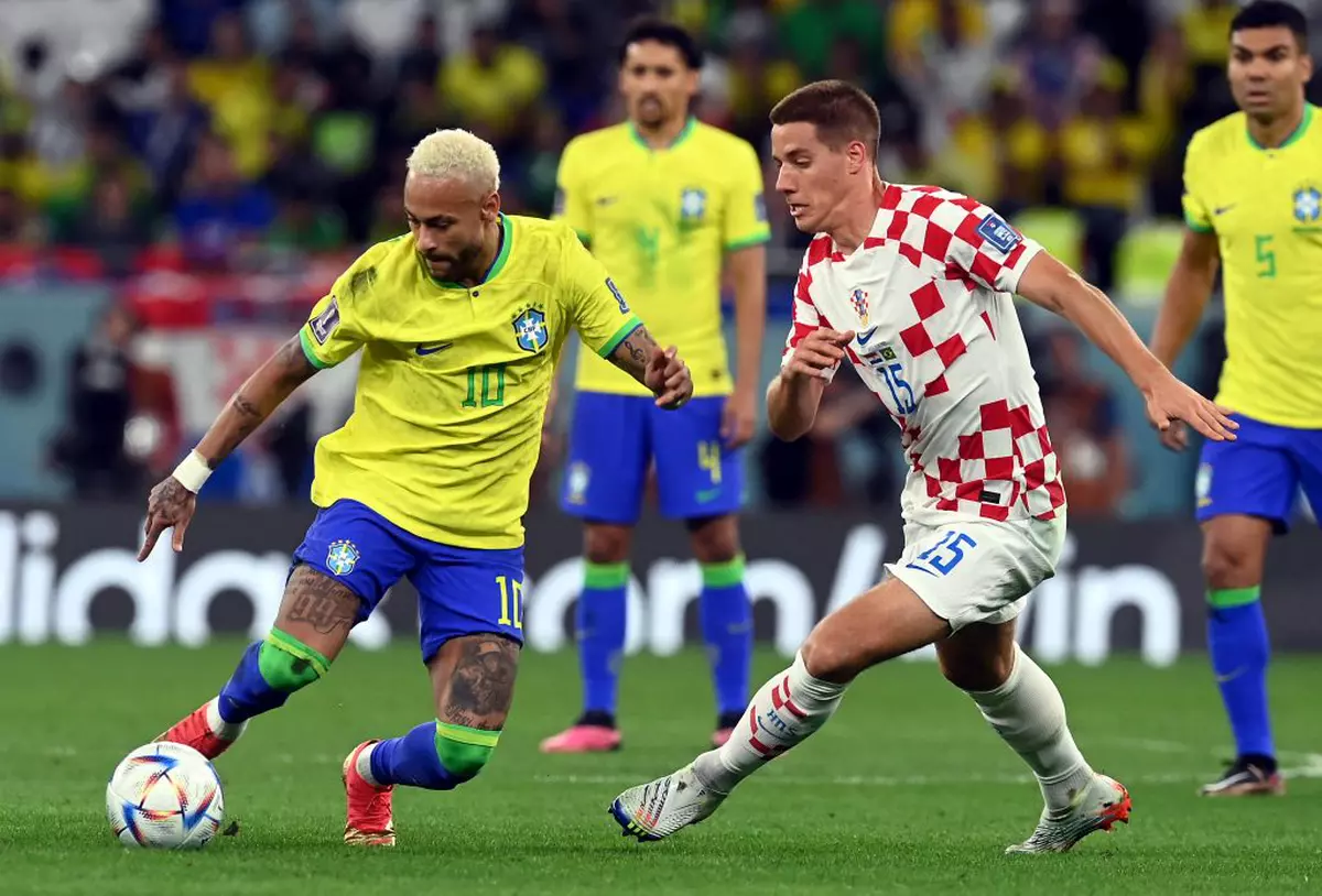 Șoc la Cupa Mondială din Qatar. Brazilia, eliminată de Croația. Argentina e și ea în semifinale, după ce a bătut Olanda la 11 metri