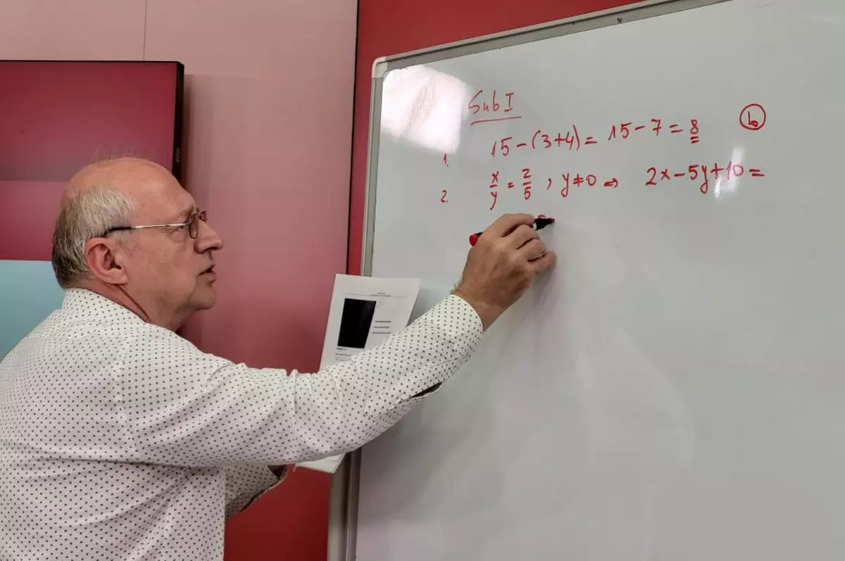 Rezolvarea subiectelor la Matematică de la Evaluarea Națională 2023. Cum se rezolva fiecare cerință - VIDEO