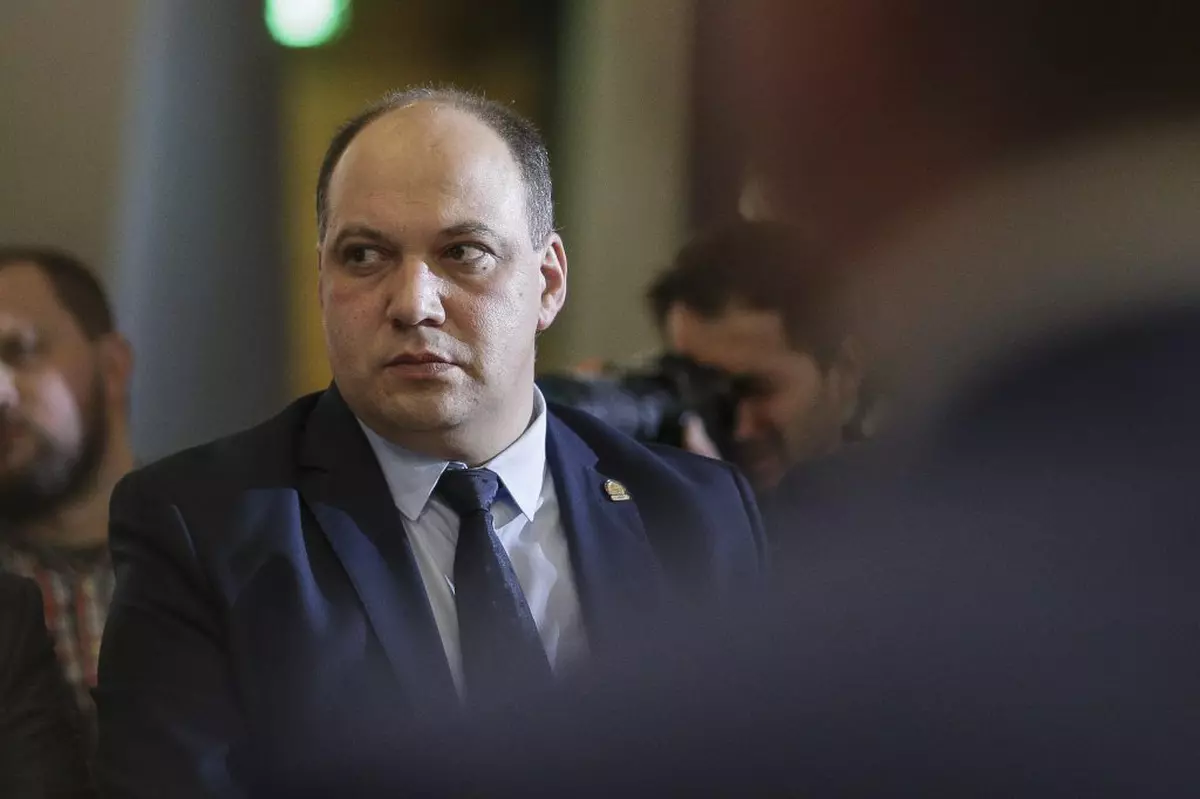Mâna dreaptă a Codruței Kovesi la DNA a ajuns căpitan de port