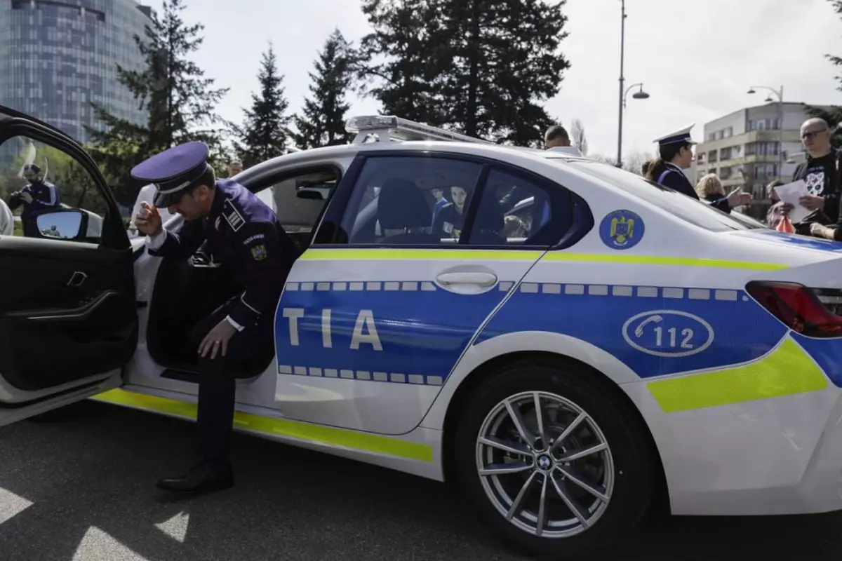 Mașinile BMW cumpărate de Poliție de la Automobile Bavaria. Foto: Inquam Photos / Octav Ganea